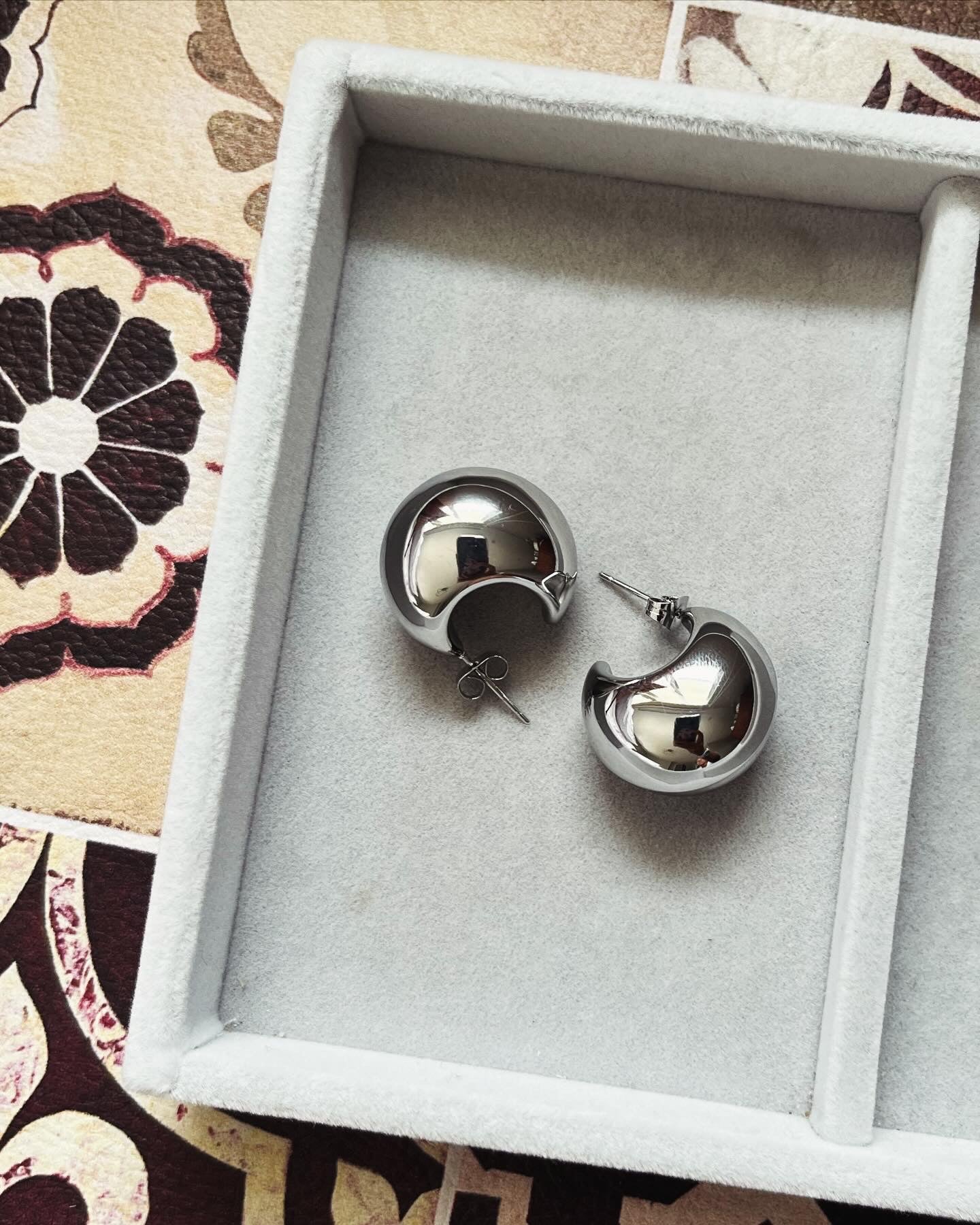 Stella Earrings (Silver)
