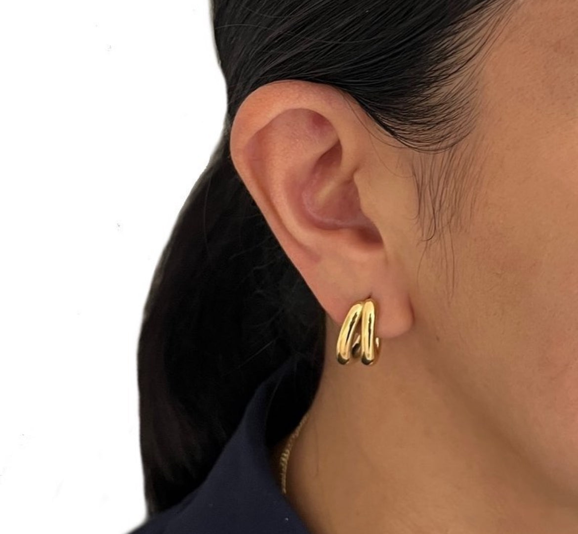 Mia Earrings (Gold)