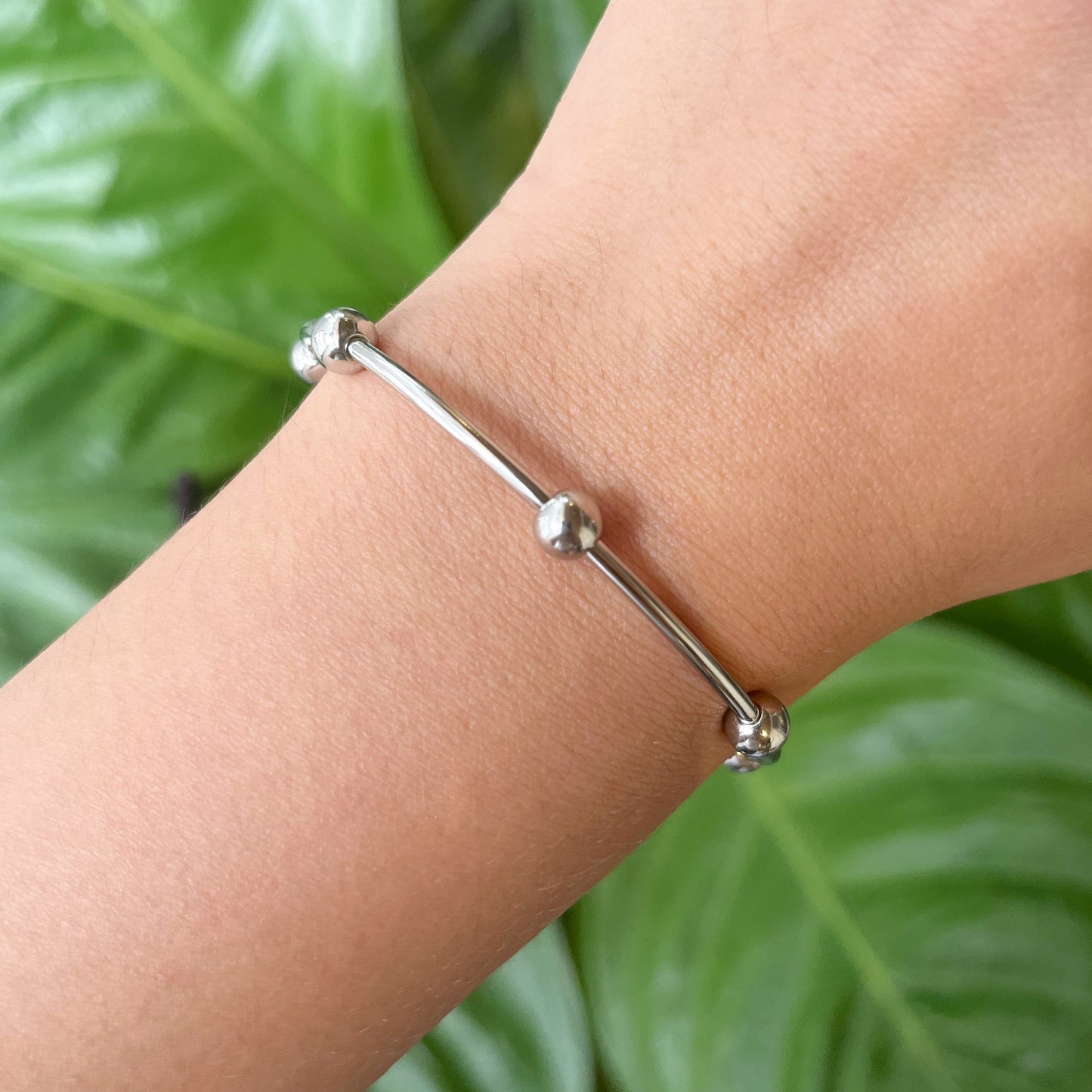 Mindy Bangle (Silver)