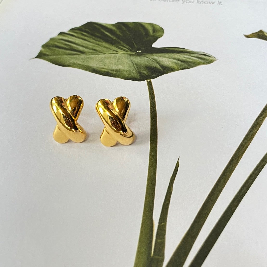 Lora Earrings