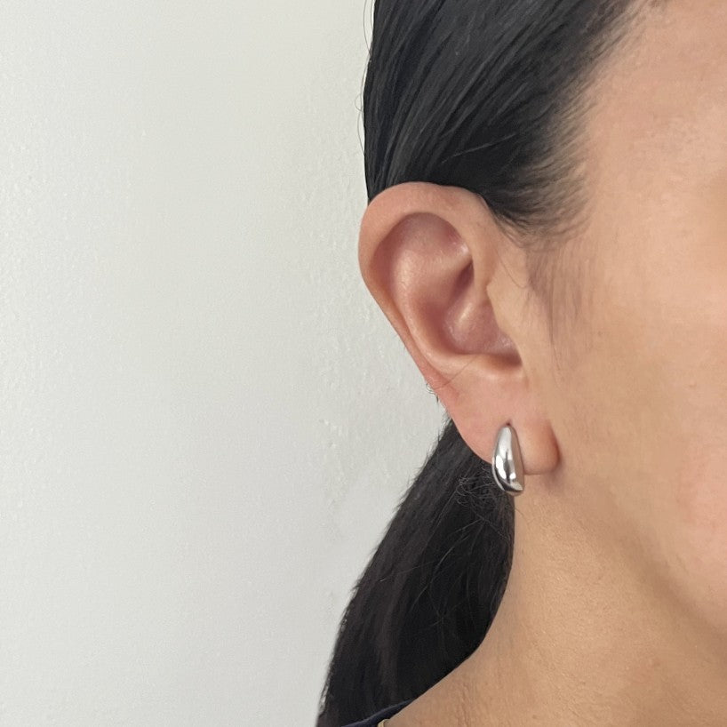 Sara Earrings (Silver)