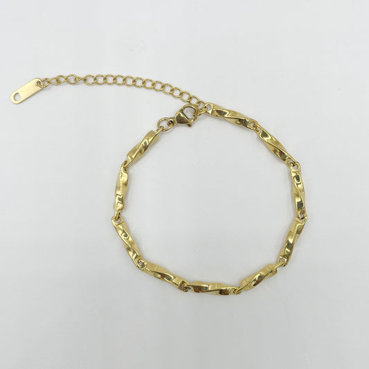 Cara Bracelet