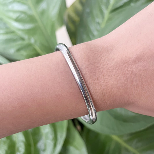 Sadie Silver Bangle